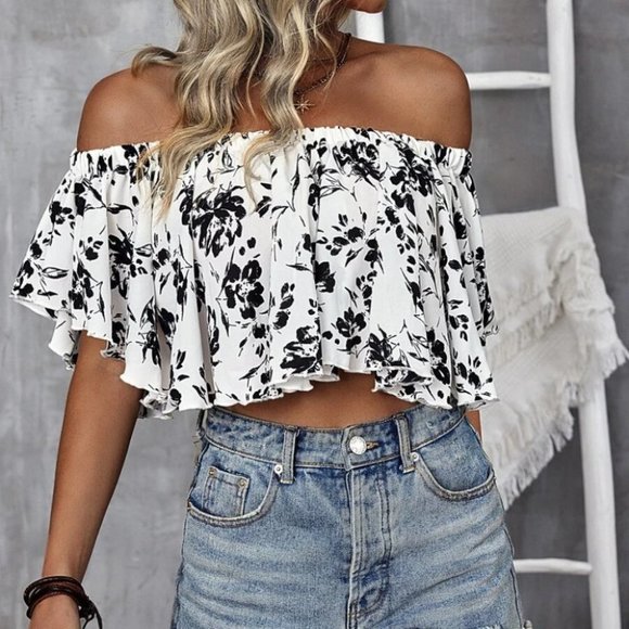 Floral Off Shoulder Flowy Crop Blouse - Picture 2 of 7